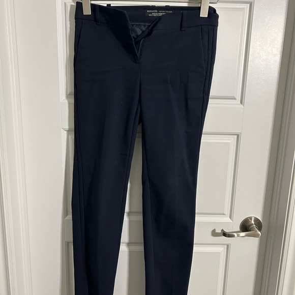 Complete navy blue suit (blazer and pant) - Picture 2 of 2